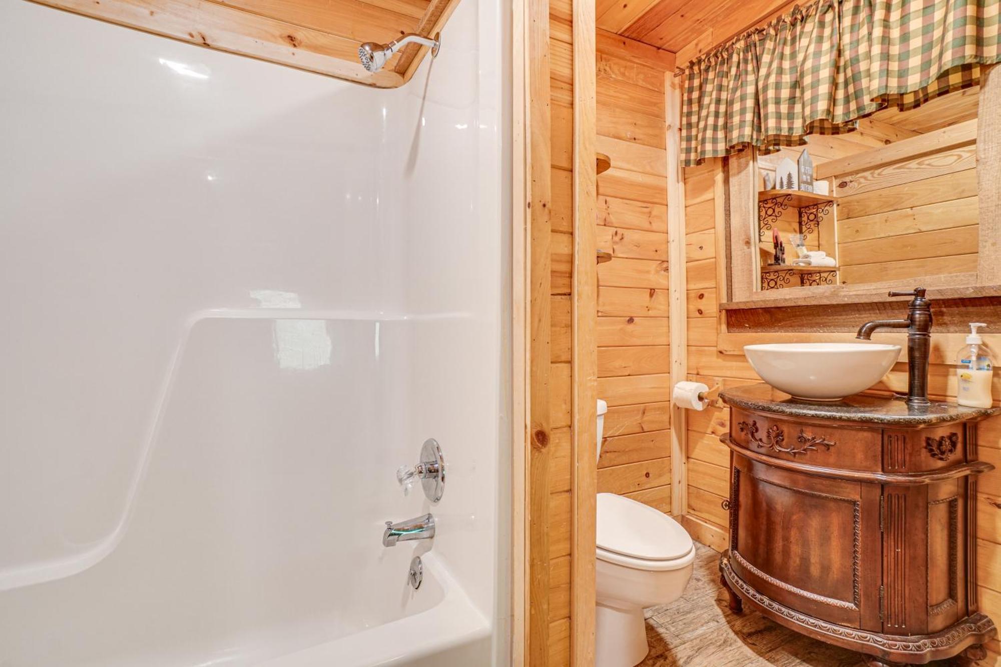 North Georgia Mtn Escape With Hot Tub And Games! Villa Sautee Nacoochee Buitenkant foto